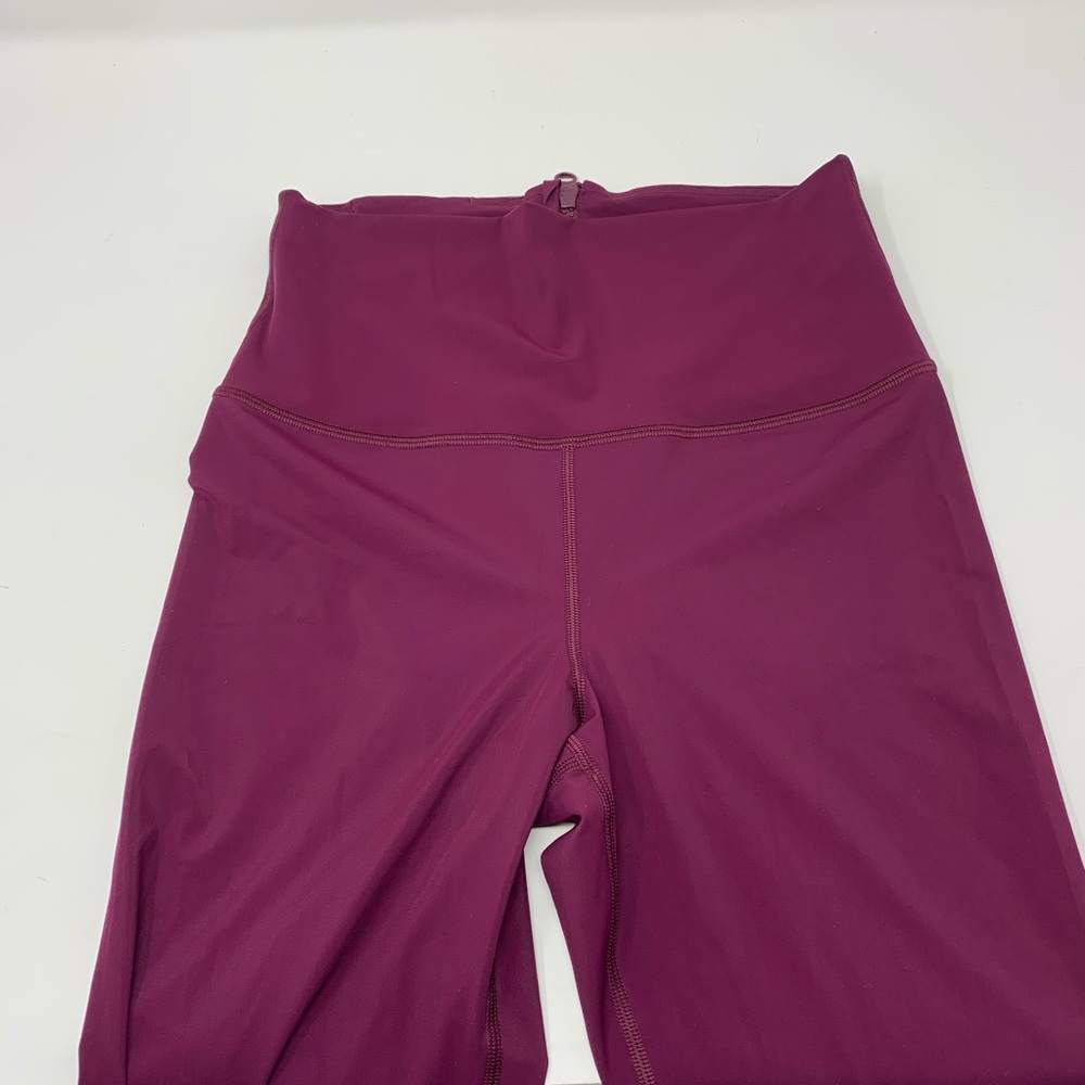 Lululemon High Rise Legging - Picture 3 of 6